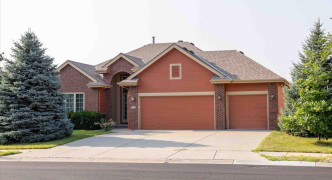 313 Pheasant Run Lane, Papillion