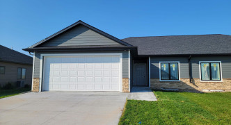 1019 Remington Drive , Kearney