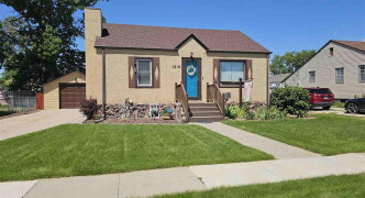 1310 AVENUE F , SCOTTSBLUFF