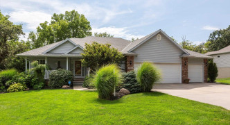 19217 Spyglass Court, Plattsmouth