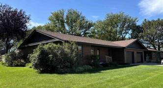 402 LINCOLN COURT , Scottsbluff