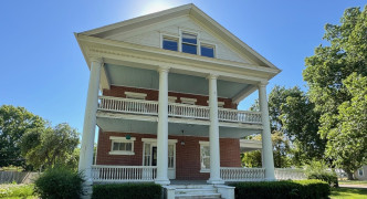 106 N Brown Avenue , Minden