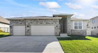 9715 S 123rd Avenue, Papillion