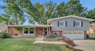 1605 S 77th Street, Lincoln