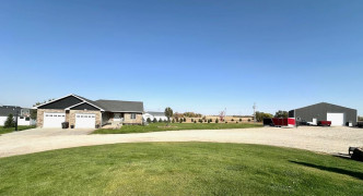 506 Meadowlark Dr , St. Libory