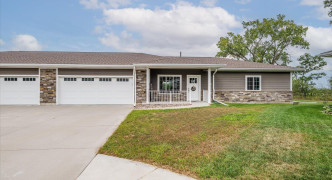 910 Tamarack Lane, Missouri Valley