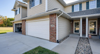 17507 Seward Plaza, Omaha