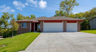 1331 Copper Mountain Drive, Crescent