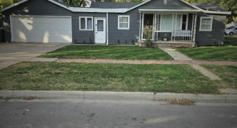 320 E 27th Street , Kearney