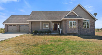 10555 Prairie Ridge Drive, Louisville