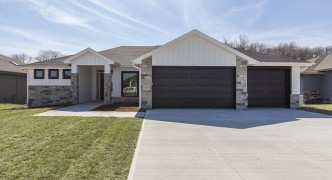 4723 N 192nd Avenue, Elkhorn