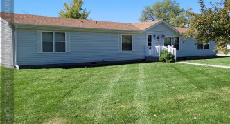 339 N 11th St , Loup City