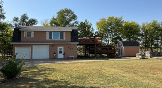 806 Cottonwood , Wood River