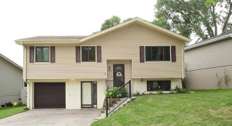 12723 fowler Circle, Omaha