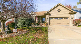 10604 Brentwood Drive, La Vista