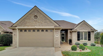 7464 Laura Lynn Court, Lincoln