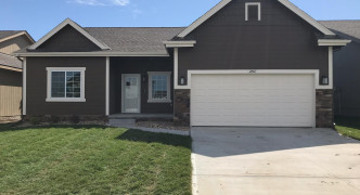 10602 Port Royal Drive, Papillion