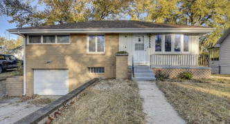 7724 Davis Circle, Omaha