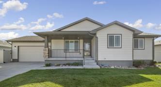 4315 Prairie Clover Circle, Grand Island