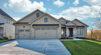 11711 Cove Hollow Drive, Papillion