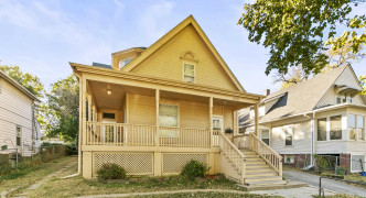 2526 S 10th Street, Omaha