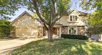 2218 Mayfair Drive, Omaha