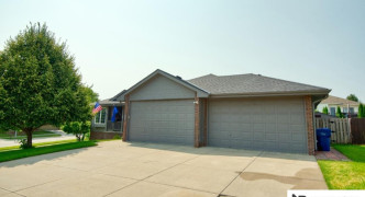 19501 Wirt Street, Elkhorn