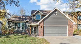 15620 Westchester Circle, Omaha