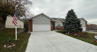 5934 N 92nd Avenue, Omaha