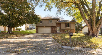 131 Upland Drive, Council Bluffs