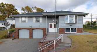 13214 Marinda Circle, Omaha