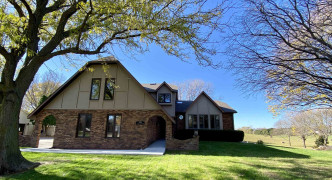 3014 Country Club Lane , Kearney