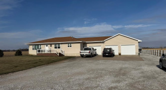 1604 W White Cloud Rd , Grand Island