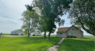 42316 760 Road , Cozad