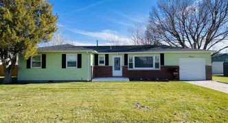 4317 PLEASANT DR , Scottsbluff