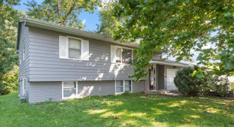 61 WENWOOD Circle, COUNCIL BLUFFS