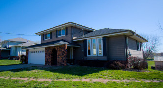 307 MAPLE Drive, TREYNOR