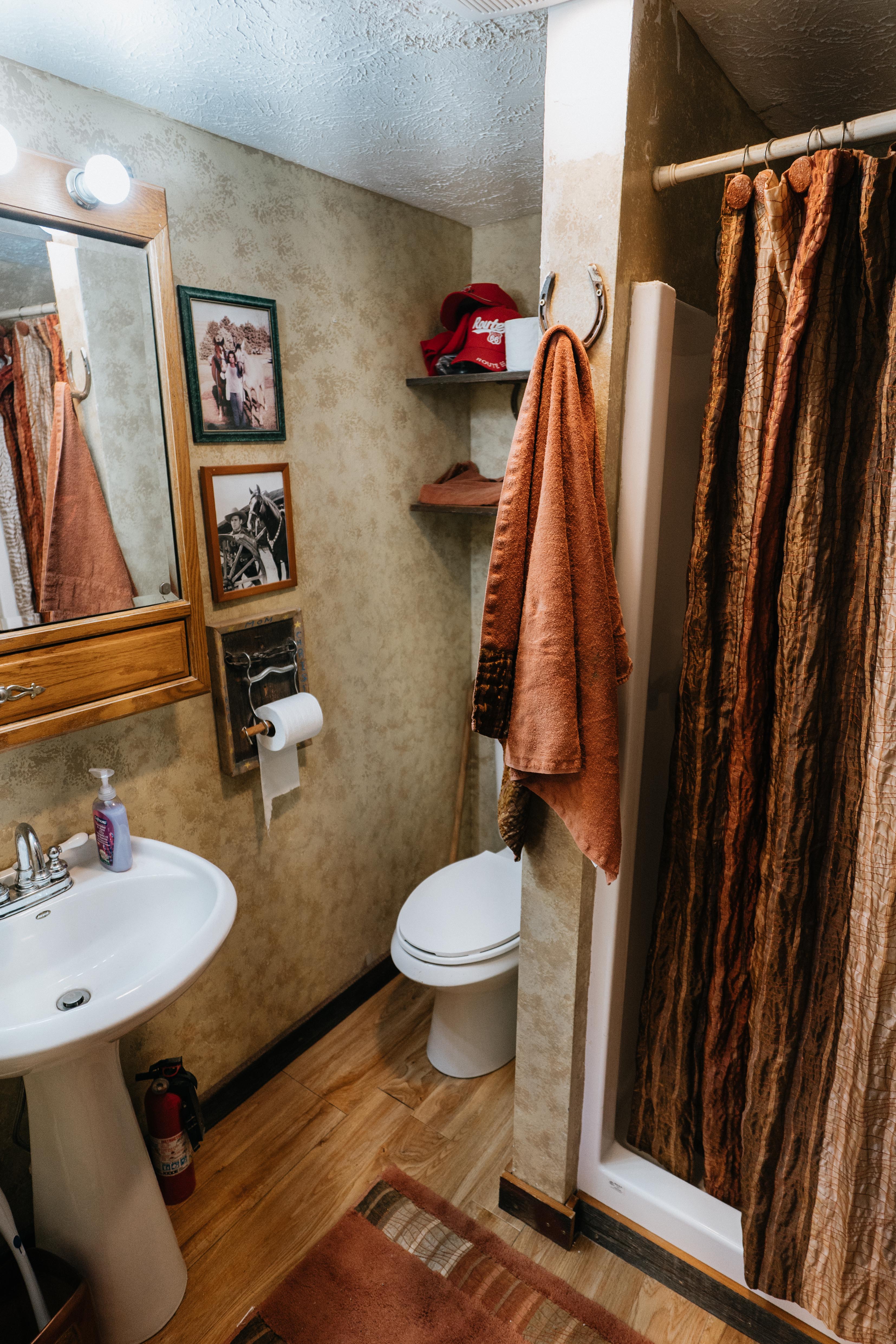 1157 N 55TH RD - image 26