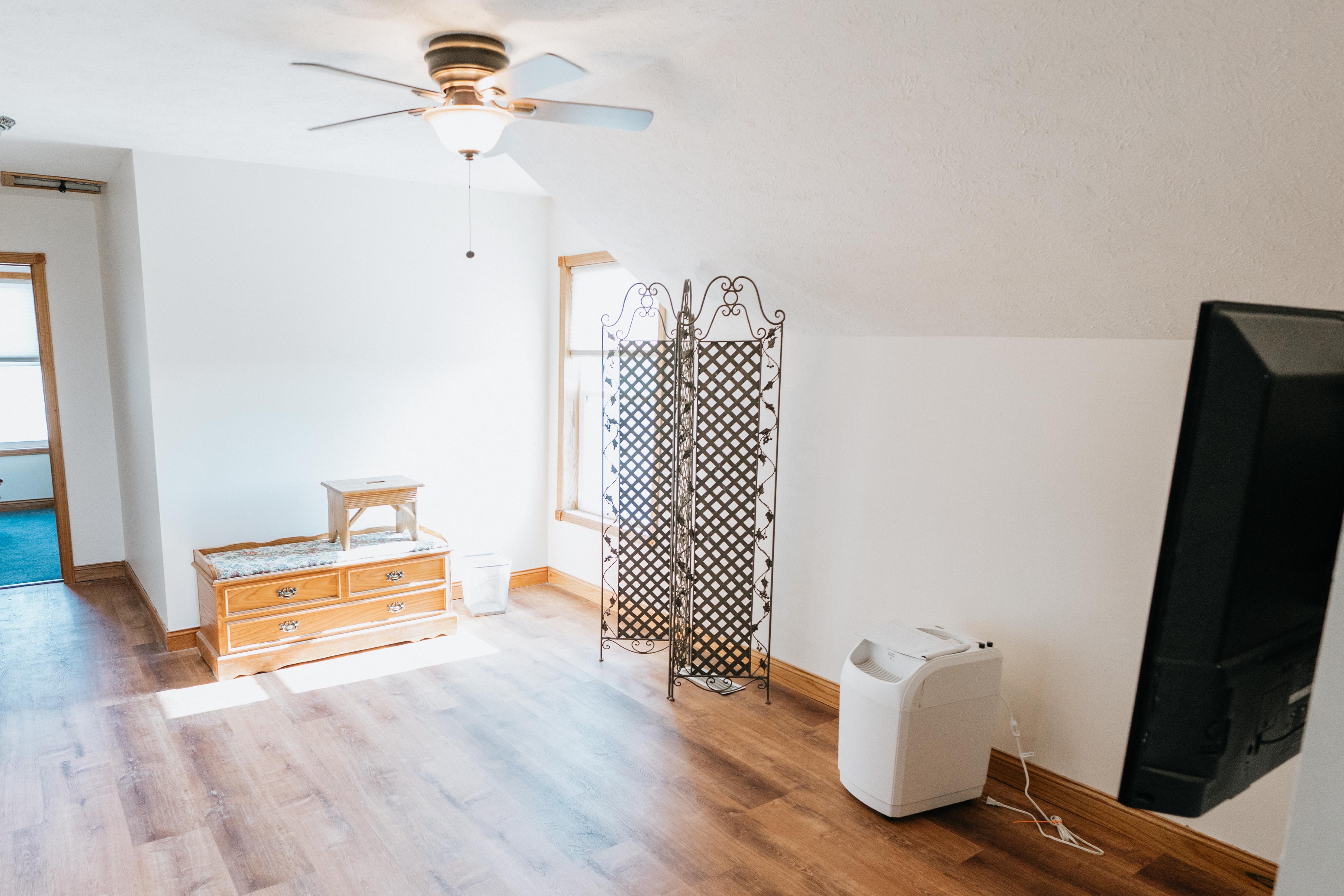 1157 N 55TH RD - image 33