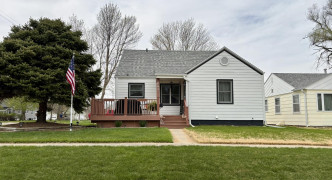 803 N Briggs Avenue , Hastings