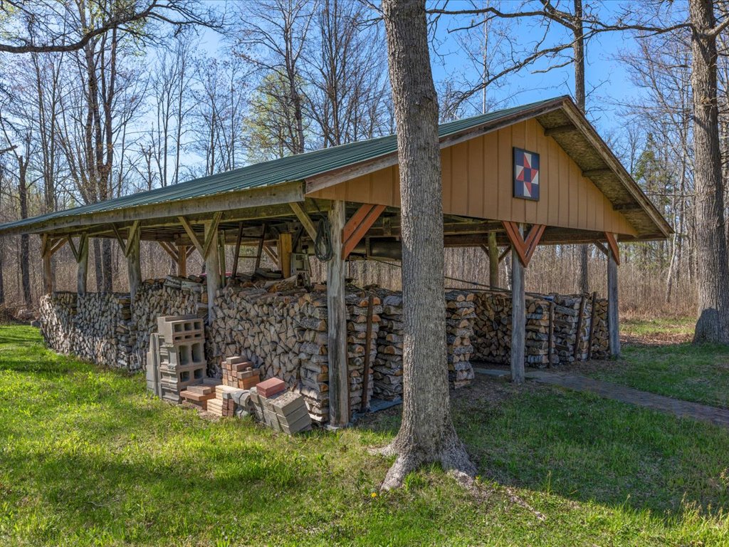 41863 Little Pine Road - image 46