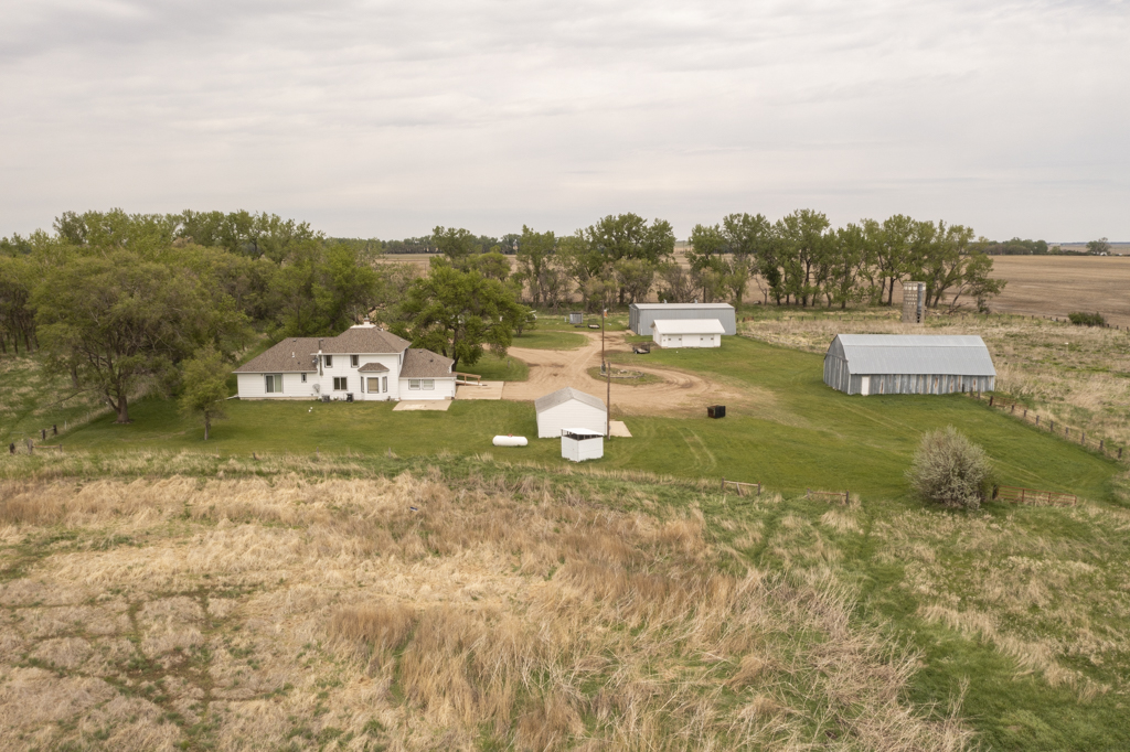 38747 176th St - image 2