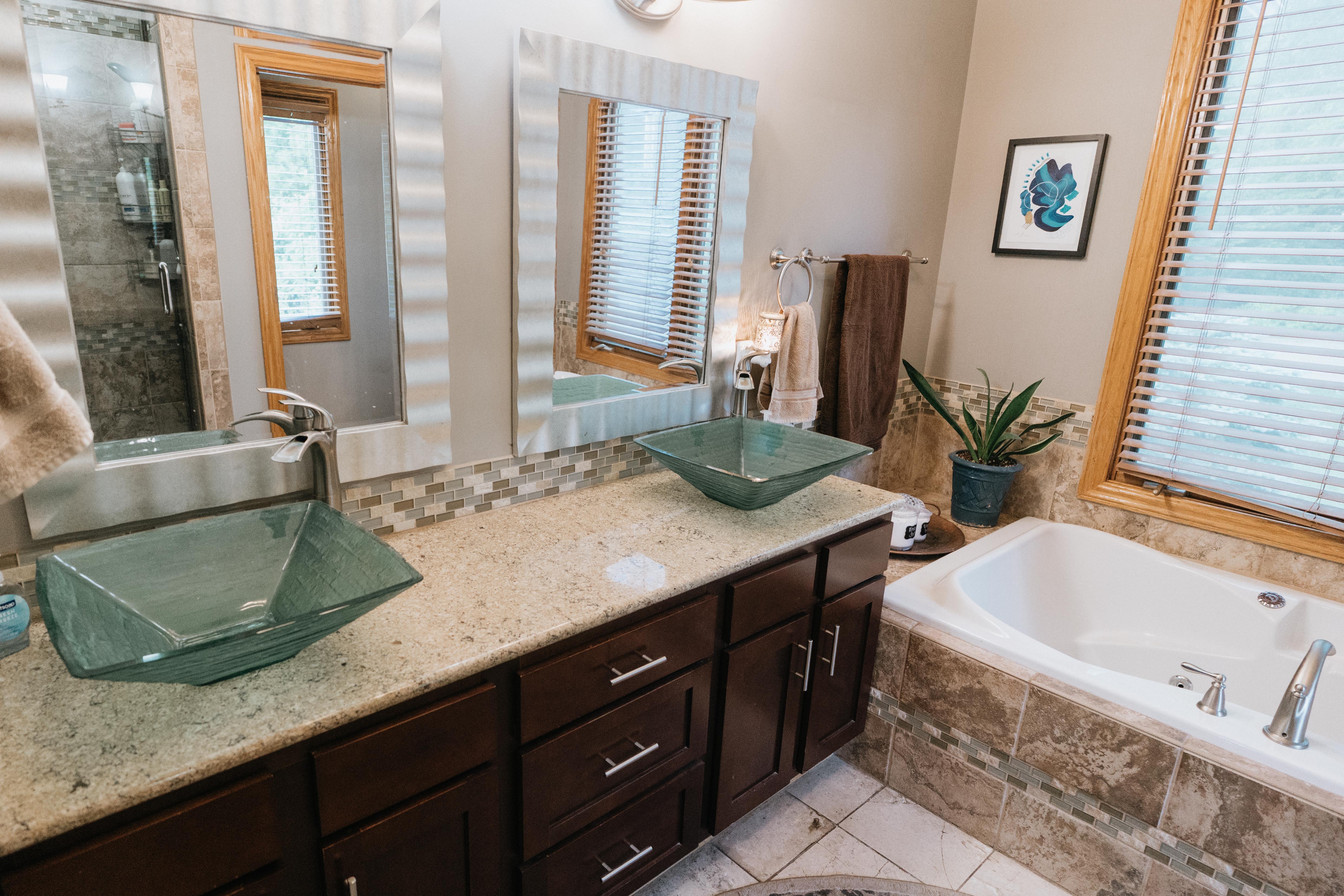 10955 N 58th Plaza - image 18