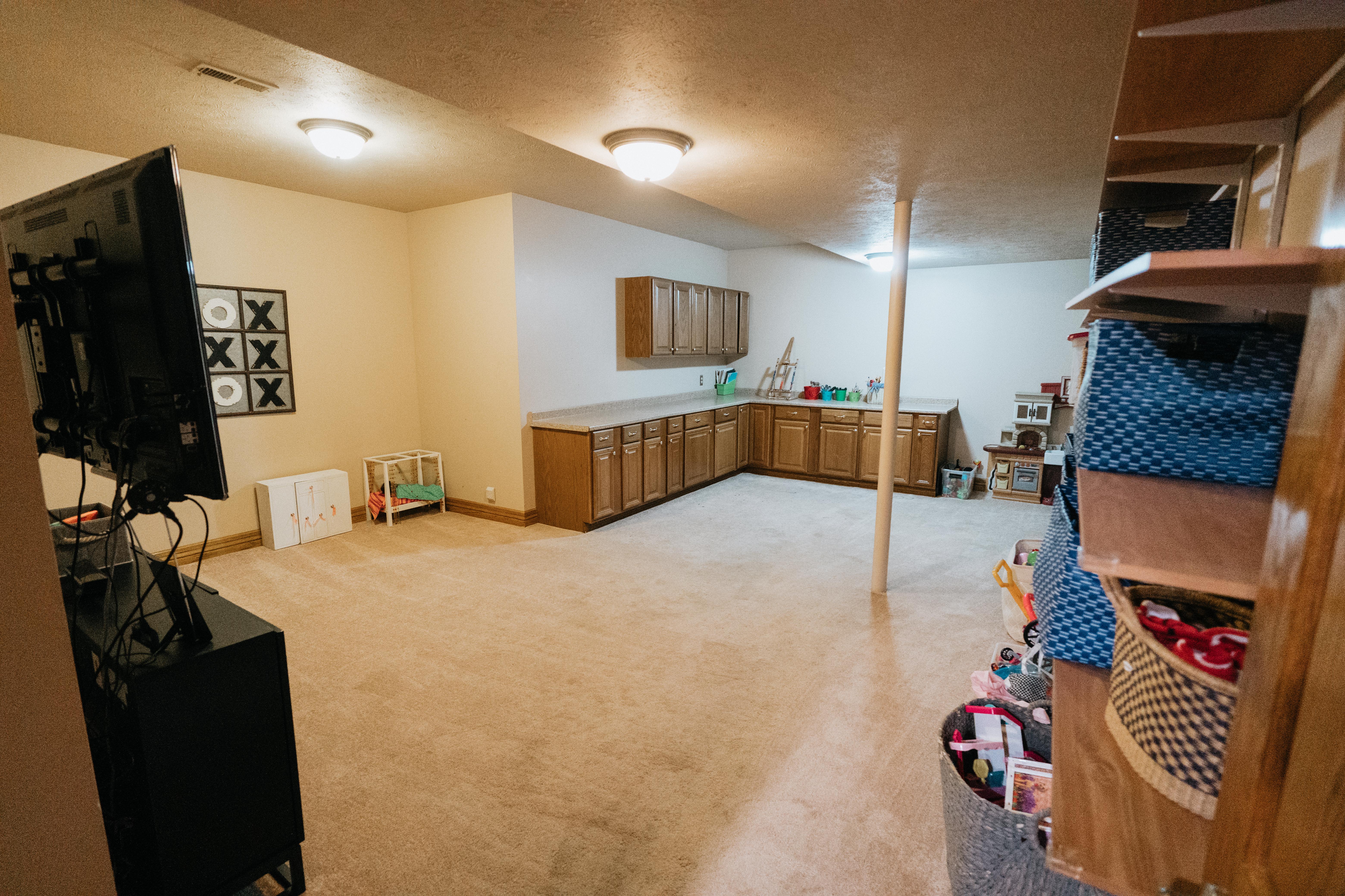 10955 N 58th Plaza - image 27
