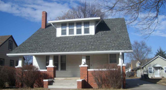 615 E 5th St , Hastings