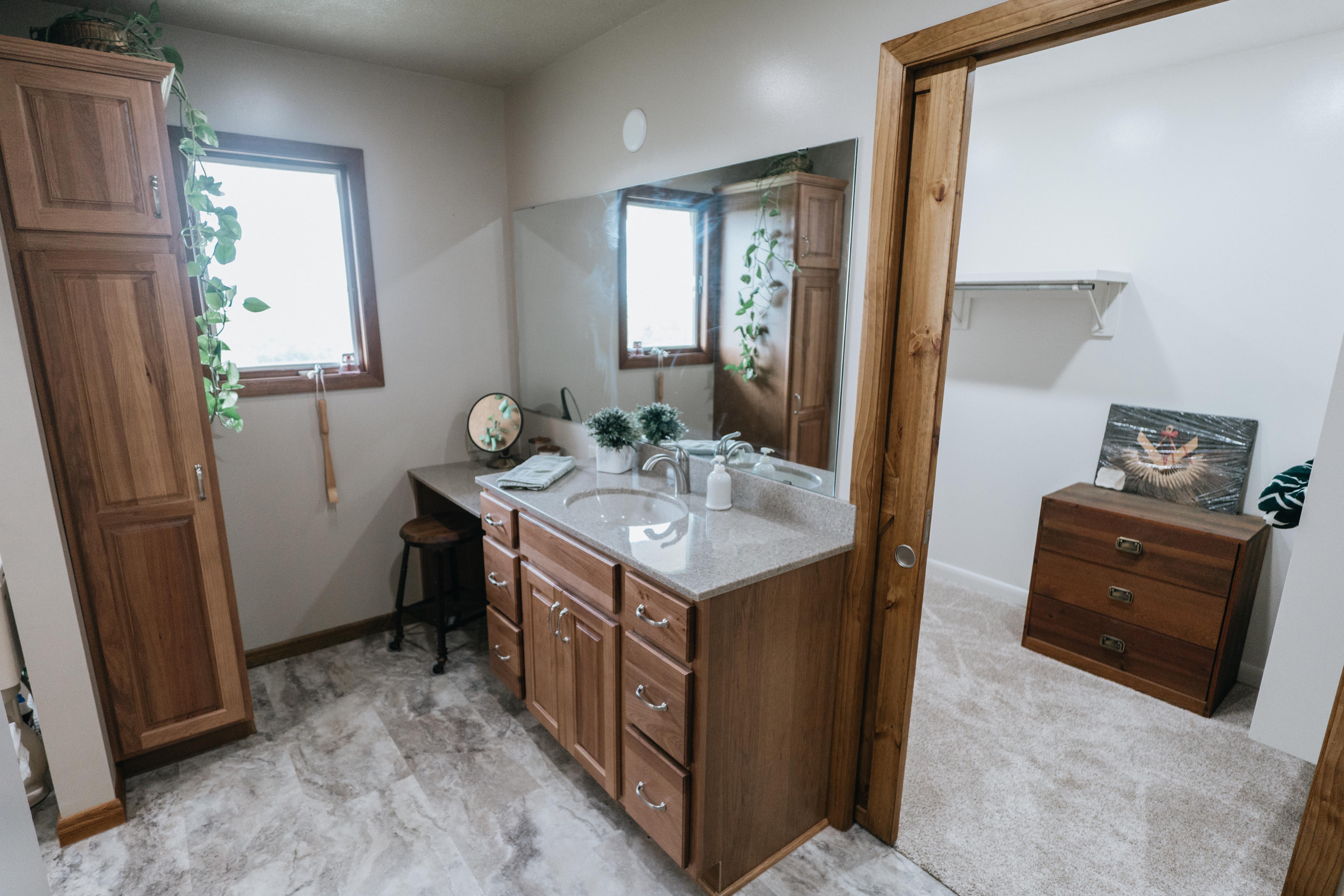 56058 Hwy 275 - image 25