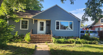 1614 West 7th Street , Hastings