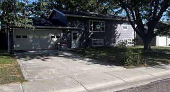 2670 CHATEAU WAY , Gering