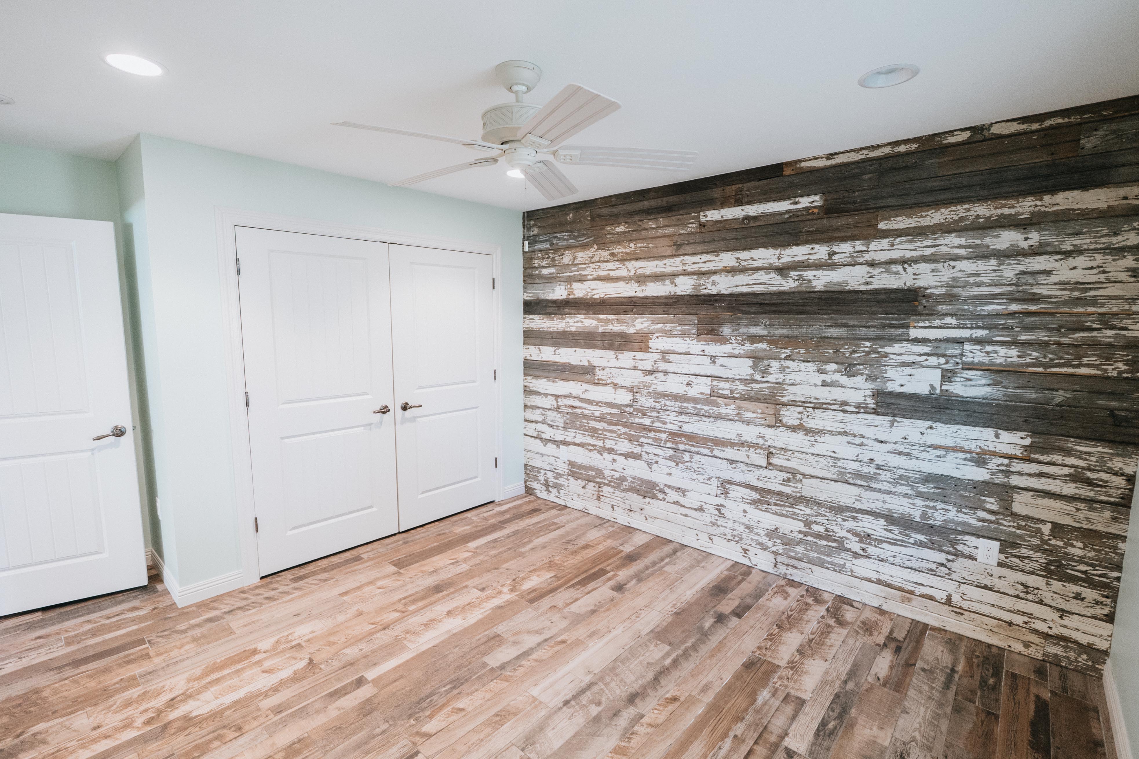 56 North Point Drive 13 - image 20