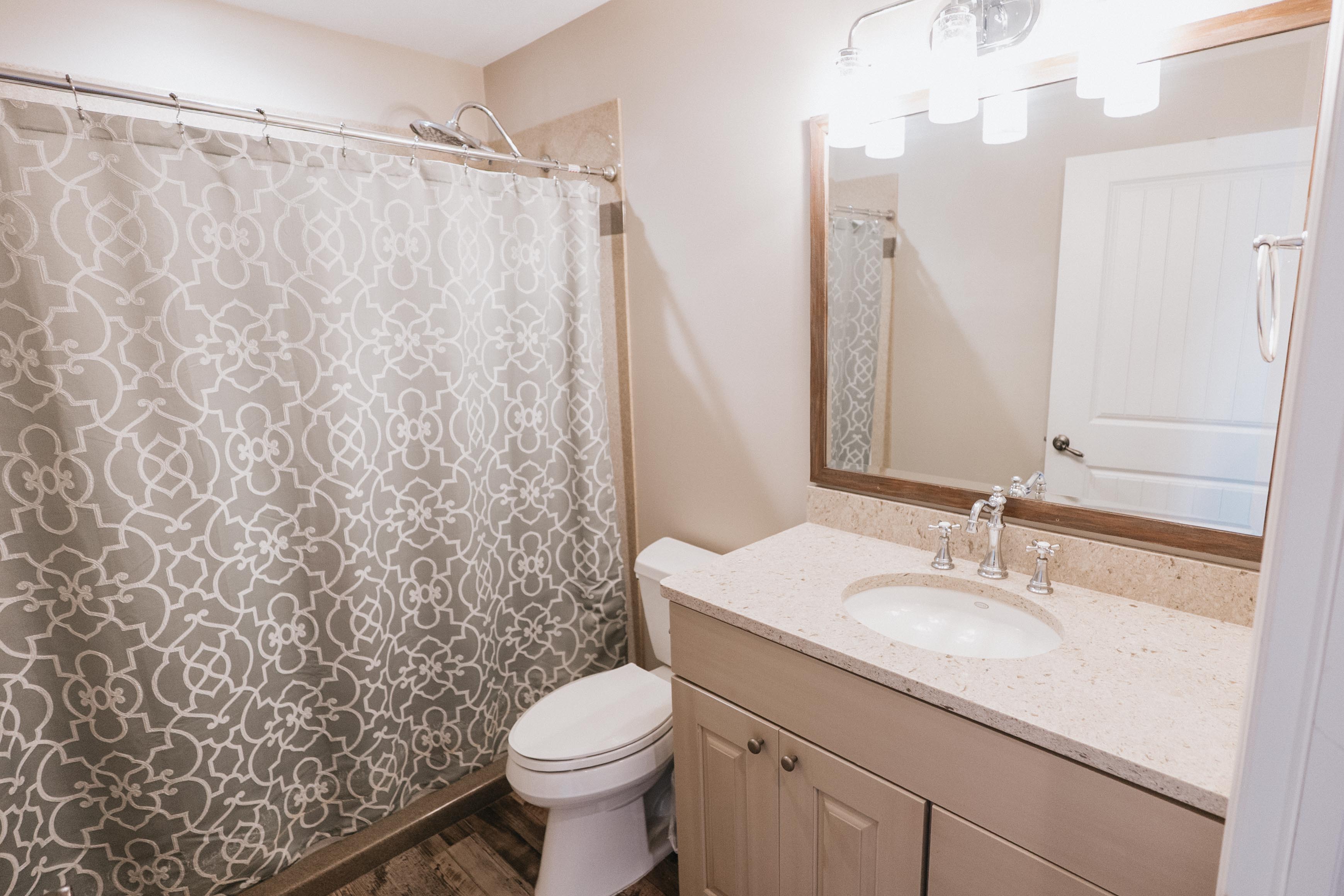 56 North Point Drive 13 - image 23